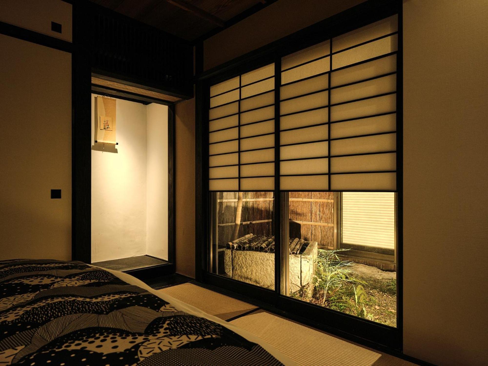 ヴィラ 紡 西洞院花屋町 *